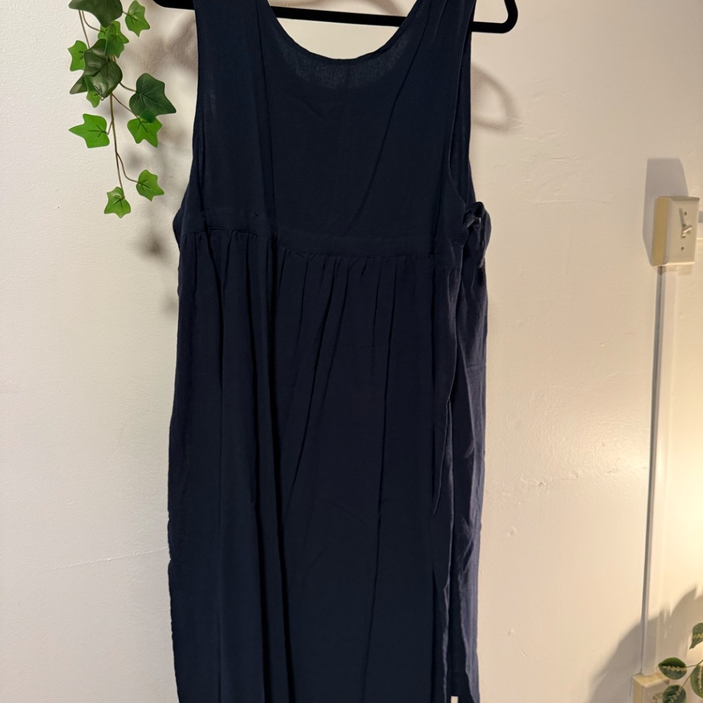 Navy Sleeveless Tie-Side Midi Dress with Pockets